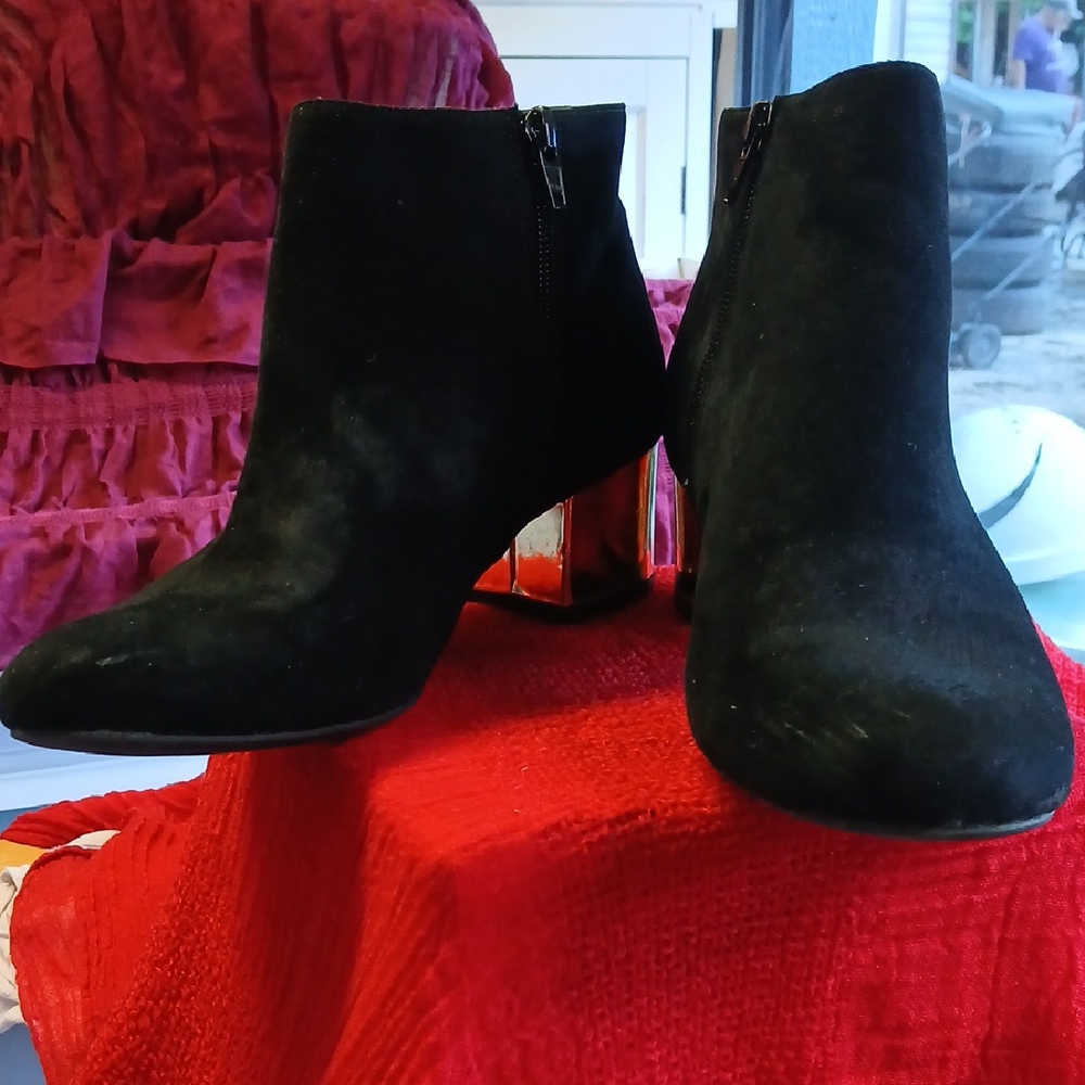 #6~~Elegant Black Ankle Boots